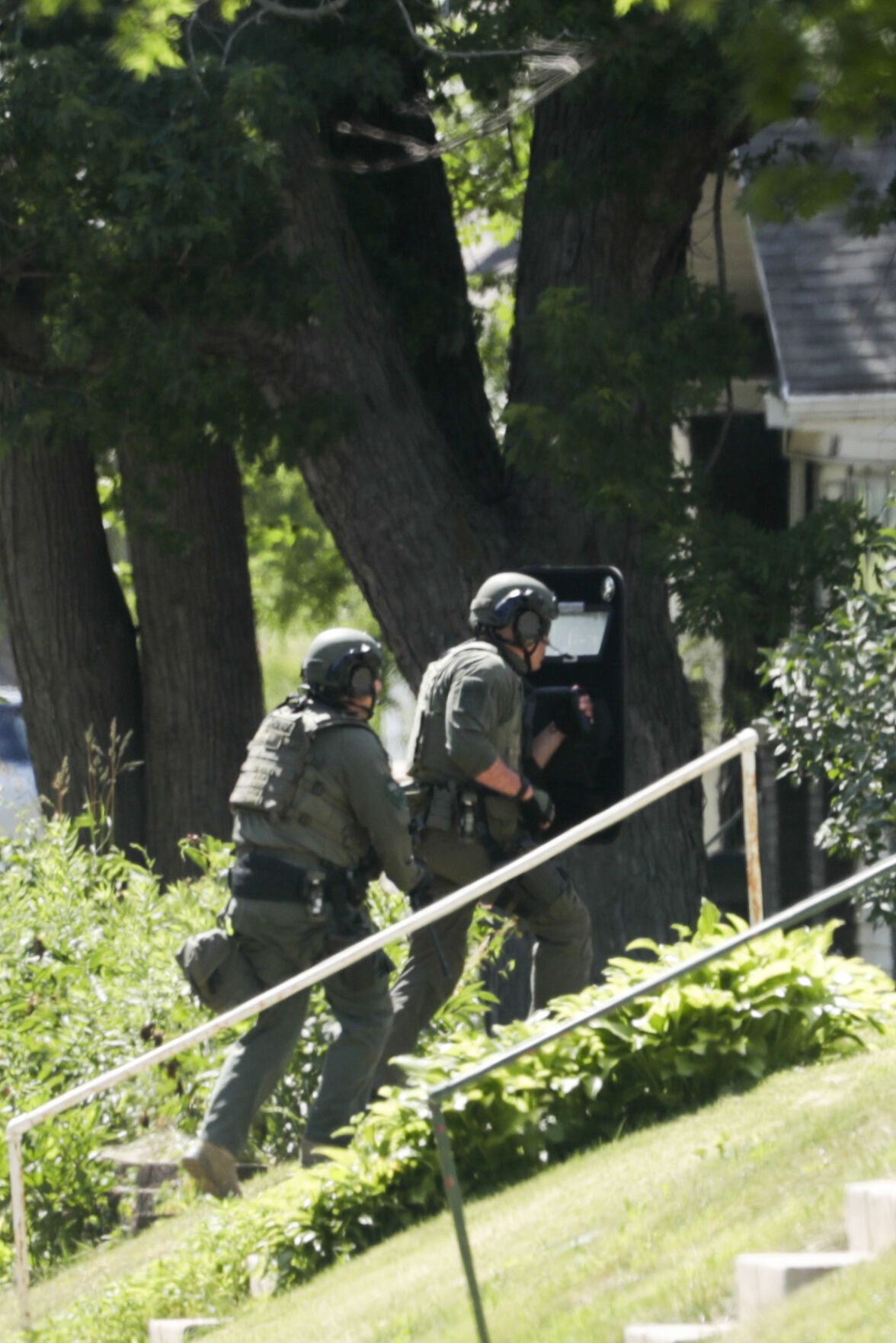 062322-qc-nws-swat-11.jpg